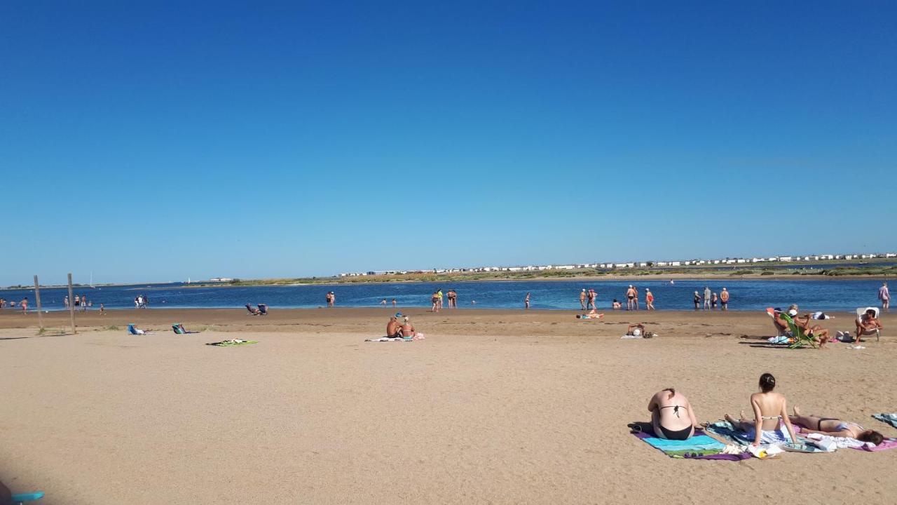 Studio Cabine Avec Jardinet A 30 M De La Plage, Au Calme. グリュイッサン エクステリア 写真